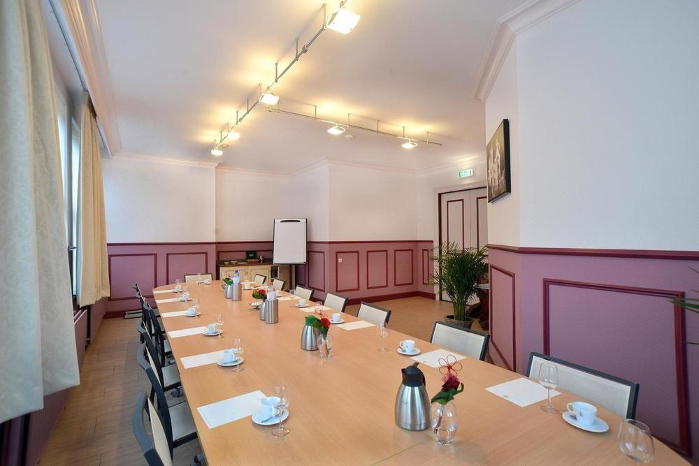 Hotel Kasteel Geulzicht Maastricht Extérieur photo